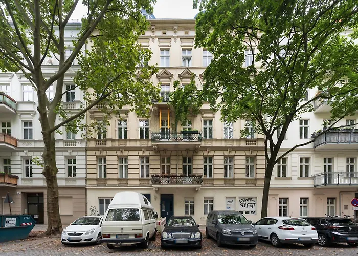 The Gleditsch - Schoeneberg Location, 1br, 1 Living Room, Group Friendly, Ideal For 2 - 4 Guests Appartement *